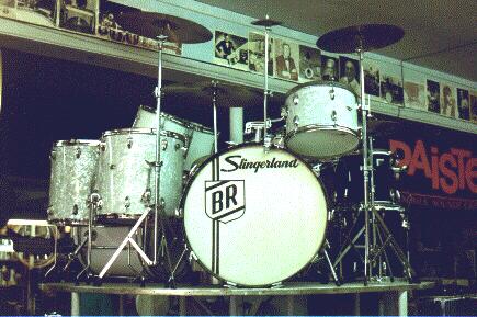  Buddy Rich's drum set © John T. DeStefano 2001